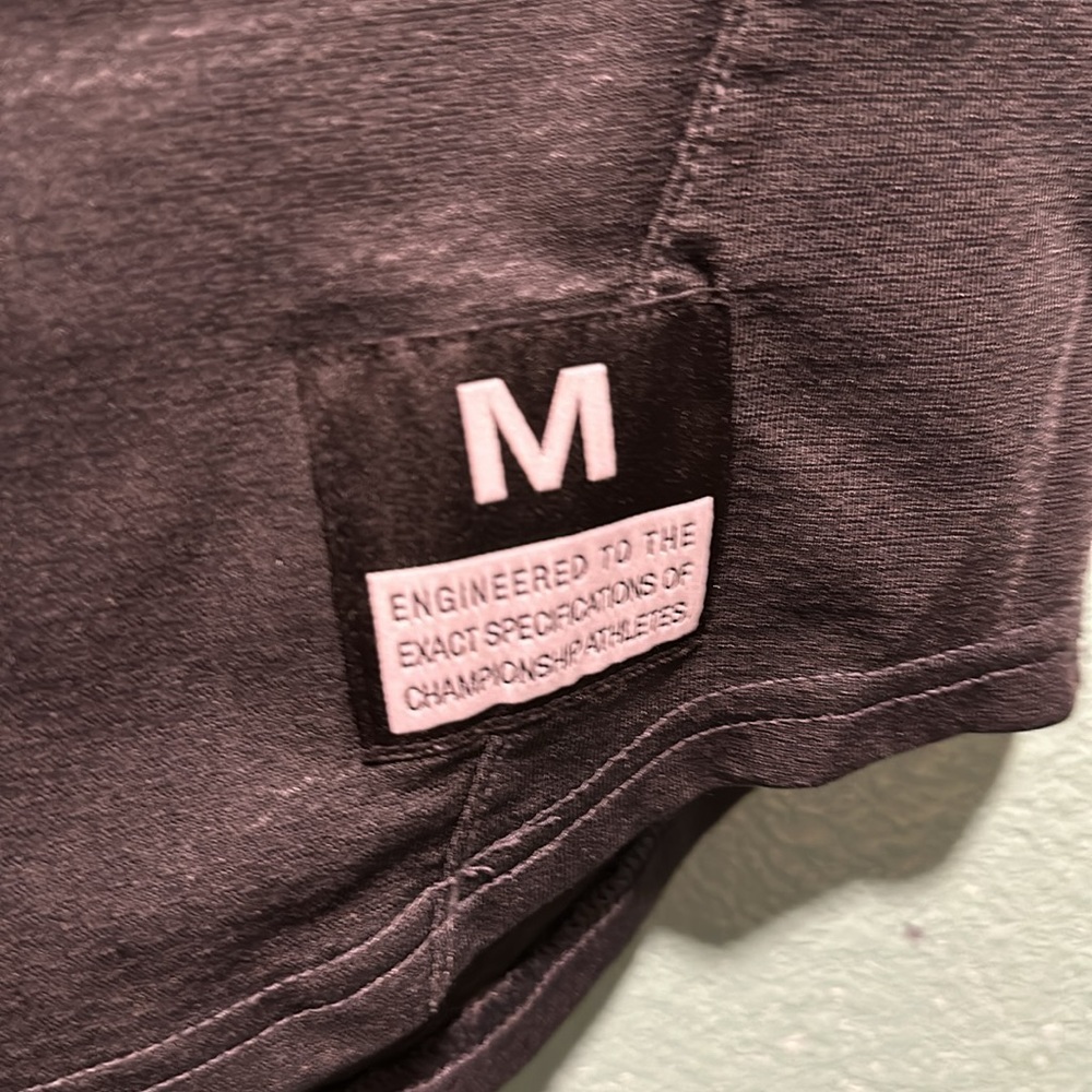Nike shirt - Picture 2 of 4